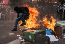 Στη φυλακή 217 άτομα για τα επεισόδια στις διαδηλώσεις του περασμένου Σαββατοκύριακου στη Γαλλία