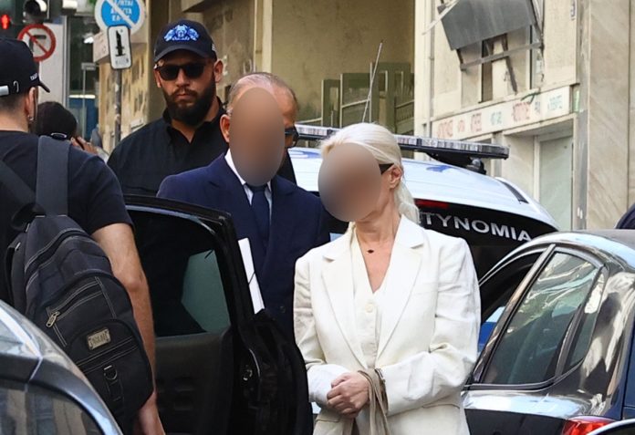 “Κάναμε τα βήματα που έπρεπε, και μέσα σε νοσοκομείο τα ίδια θα κάναμε” – Οι απολογίες των γιατρών για τον θάνατο του Μαζωνάκη “Κάναμε τα βήματα που έπρεπε, και μέσα σε νοσοκομείο τα ίδια θα κάναμε” – Οι απολογίες των γιατρών για τον θάνατο του…