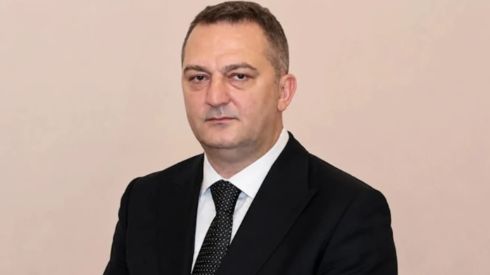 Άσυλο στην Ελλάδα ζήτησε ο καταζητούμενος στην Τουρκία «ταμίας» του Ιμάμογλου, φέρεται να υπεξαίρεσε πάνω από 30 εκατ…