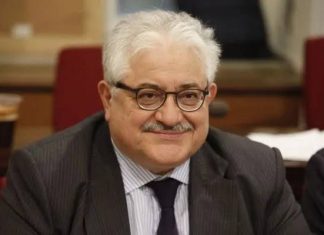 Τζαβάρας ξεπατώνει τον Ζαχαρό για τον γάμο των ομοφυλοφίλων: «Δεν έχει καμία σχέση με τον γάμο» -(VIDEO) Τζαβάρας ξεπατώνει τον Ζαχαρό για τον γάμο των ομοφυλοφίλων: «Δεν έχει καμία σχέση με τον γάμο» -(VIDEO)