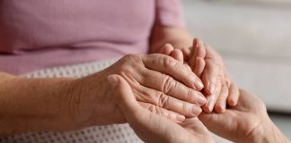 Όταν η γήρανση συναντά τη φτώχεια: Αποκαλυπτική έρευνα για τη Δυτική Ελλάδα