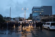Τουρκία: Επιδρομή της αστυνομίας στην έδρα του κύριου τηλεοπτικού σταθμού της αντιπολίτευσης