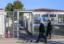 «Αναγνώρισα τη φωνή του παιδιού μου από τα ηχητικά, ξαναζούσα τον θάνατό του»: Συγκλονιστικές καταθέσεις στη δίκη για…
