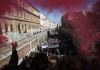 Ιταλία: Σοκάρει βίντεο από τις διαδηλώσεις – Η στιγμή που κανόνι νερού εκτοξεύει στον «αέρα» γυναίκα