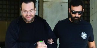 Υπόθεση Καμπούρη: Η άγνωστη επίθεση με μαχαίρι, η θυρίδα με μετρητά και οι αναλήψεις 2,2 εκατ. ευρώ