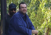 Φίλιππος Καμπούρης: “Ήμουν απλός εργαζόμενος στις εταιρείες, ασκούσα χρέη γραμματέα” – Τι ισχυρίστηκε στην απολογία του