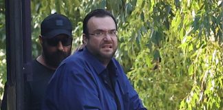 Φίλιππος Καμπούρης: “Ήμουν απλός εργαζόμενος στις εταιρείες, ασκούσα χρέη γραμματέα” – Τι ισχυρίστηκε στην απολογία του