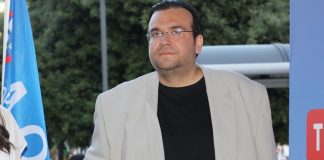 Φίλιππος Καμπούρης: Πώς από την TV και τα μπουζούκια κατέληξε στο κελί της ΓΑΔΑ – Η συνεργασία με γνωστούς τραγουδιστές