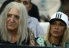 Ο Νίκος Καρβέλας κατέθεσε ασφαλιστικά μέτρα, απαγορεύει στην Άννα Βίσση να λέει τα τραγούδια του