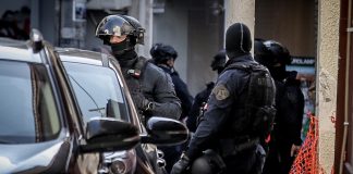 Έκρηξη στον Κολωνό: Στο 401 Γενικό Στρατιωτικό Νοσοκομείο ο αστυνομικός που τραυματίστηκε στο κεφάλι, εκτός κινδύνου…