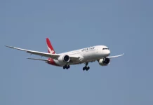 Πτήση της Qantas καθηλώθηκε στη Ρώμη λόγω… κοριών