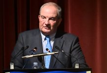 Κώστας Καραμανλής: Τομή