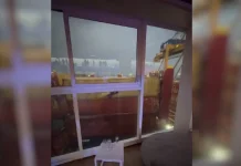Γερμανία: Ισχυροί άνεμοι έριξαν πολυτελές κρουαζιερόπλοιο πάνω σε φορτηγό πλοίο – Έντρομοι έτρεχαν οι επιβάτες