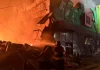 Σφυροκόπημα στο Κίεβο με έναν νεκρό και δέκα τραυματίες, ρωσικοί πύραυλοι χτύπησαν πανεπιστήμιο και κατοικίες