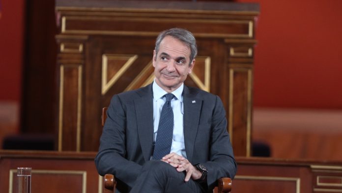 Αξιοποιώντας… τα μπάχαλα των άλλων – Η κυβέρνηση επενδύει στα συντηρητικά αντανακλαστικά Αξιοποιώντας… τα μπάχαλα των άλλων – Η κυβέρνηση επενδύει στα συντηρητικά αντανακλαστικά