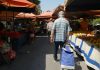 Θεσσαλονίκη: 74χρονος προσπάθησε να κλέψει πορτοφόλι σε λαϊκή αγορά αλλά τον κατάλαβαν Θεσσαλονίκη: 74χρονος προσπάθησε να κλέψει πορτοφόλι σε λαϊκή αγορά αλλά τον κατάλαβαν