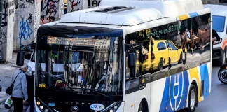 Συνελήφθη 65χρονος οδηγός λεωφορείου που παραβίασε δύο κόκκινα φανάρια στη Μεσογείων