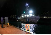 Λέσβος: Σύγκρουση ταχύπλοου με σκάφος του Λιμενικού – Χωρίς τις αισθήσεις τους εντοπίστηκαν έξι παράνομοι μετανάστες