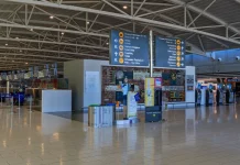 Γυναίκα παρέκαμψε τα σημεία ελέγχου του αεροδρομίου Λάρνακας και επιβιβάστηκε σε πτήση για το Ισραήλ χωρίς να είναι…