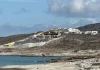 Ανάκληση των αδειών του White Coast στη Μήλο και πειθαρχική δίωξη της πρώην προϊσταμένης της Πολεοδομίας ζητά η Αρχή…