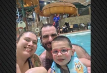 Οικογενειακή τραγωδία στις ΗΠΑ: Σκότωσε σύζυγο και παιδί με μαχαίρι σε θέρετρο και κάλεσε την αστυνομία