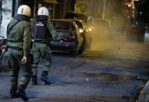 Δύο συλλήψεις και 9 προσαγωγές για την ένταση επεισόδια, τα ξημερώματα, στα Εξάρχεια