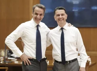 «Από πού αμείβεται ο "εθελοντής" διευθυντής του γραφείου Μητσοτάκη στη Βουλή;» – Απαντήσεις ζητά η ΕΛΑΣ για το ρόλο…