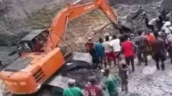 Τουλάχιστον 14 νεκροί από κατολίσθηση σε παράνομο χρυσωρυχείο στην Κολομβία-(VIDEO)