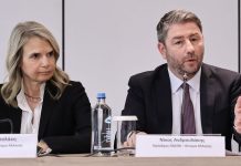 Η πρόταση του ΠΑΣΟΚ για το ιδιωτικό χρέος: Την παρουσιάζουν σήμερα Ανδρουλάκης και Αποστολάκη Η πρόταση του ΠΑΣΟΚ για το ιδιωτικό χρέος: Την παρουσιάζουν σήμερα Ανδρουλάκης και Αποστολάκη