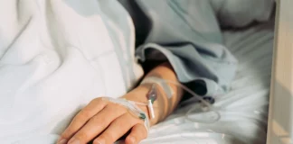 Απόφαση - σταθμός στη Βρετανία: Τέλος οι τρανς ασθενείς από τους γυναικείους θαλάμους στα νοσοκομεία, θα νοσηλεύονται…