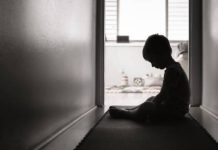 Ηράκλειο: Συνελήφθη ζευγάρι για κακοποίηση τριών μικρών παιδιών