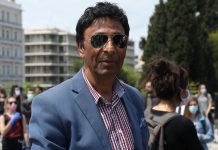 «Δεν έχω να δώσω λόγο σε κανέναν»: Ανάρτηση Παϊτέρη από τα κρατητήρια του Α.Τ. Αγίων Αναργύρων (Video)