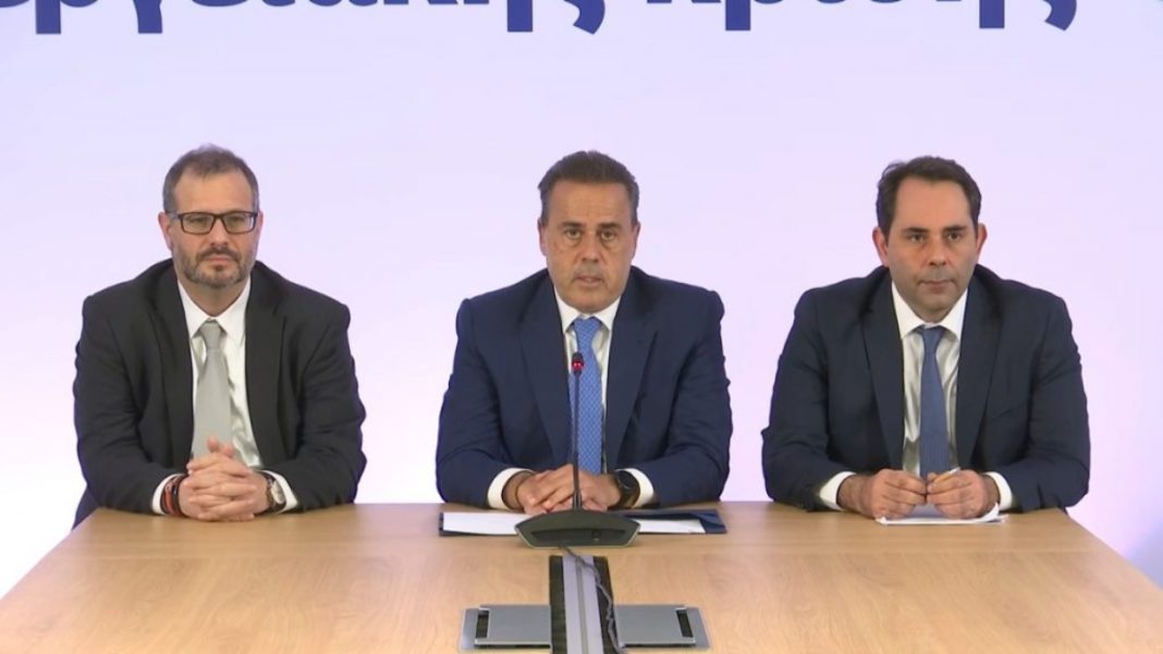 Υπουργοί προτιμούν την «αποστειρωμένη» εικόνα