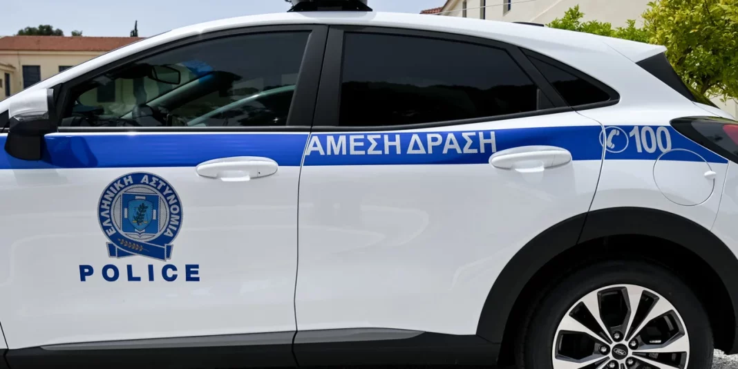 peripoliko-astynomia-eurokinissi_1.jpg Συνελήφθη 33χρονος για εννέα κλοπές και ληστεία με την απειλή όπλου