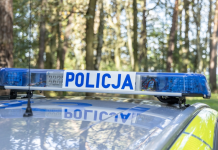 Πάνω από 20.000 αστυνομικοί αναπτύχθηκαν στα σχολεία της Πολωνίας μετά τις επιθέσεις με μαχαίρι