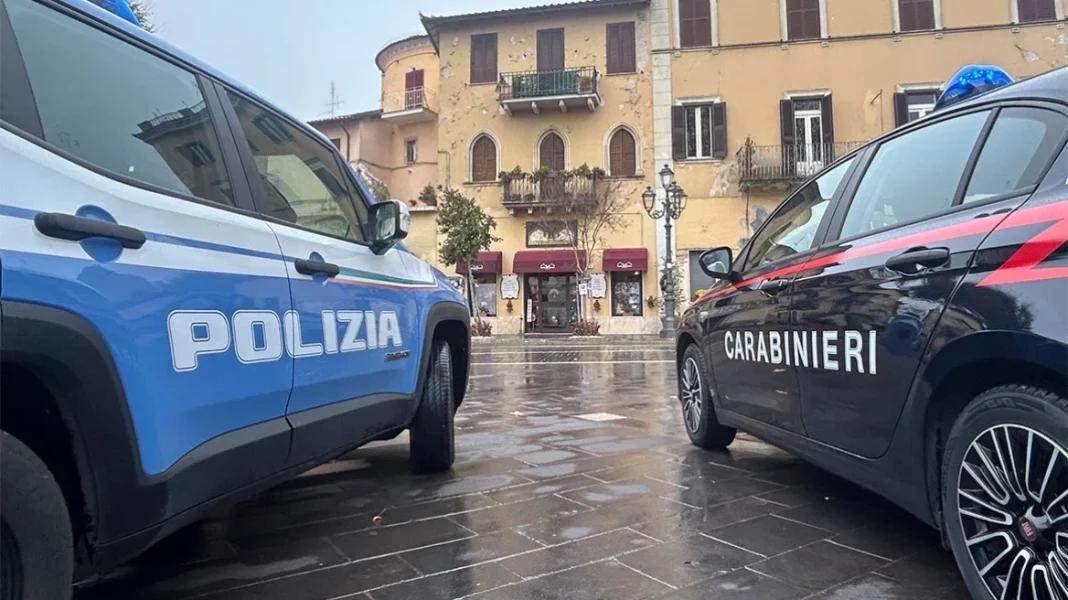 polizia-xrw Ηλικιωμένος στην Ιταλία σκότωσε τον 74χρονο ξάδελφό του για κληρονομιά €300.000, τον «έπνιξε» με παραδοσιακό γλυκό…