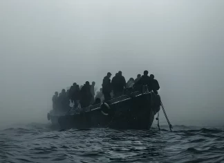 Κρήτη: Επιχείρηση διάσωσης 36 παράνομων μεταναστών – Τους περισυνέλεξε φορτηγό πλοίο Κρήτη: Επιχείρηση διάσωσης 36 παράνομων μεταναστών – Τους περισυνέλεξε φορτηγό πλοίο