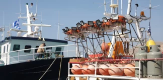 Επιδότηση 40 λεπτά του αλιευτικού πετρελαίου για το διάστημα Σεπτεμβρίου-Οκτωβρίου Επιδότηση 40 λεπτά του αλιευτικού πετρελαίου για το διάστημα Σεπτεμβρίου-Οκτωβρίου