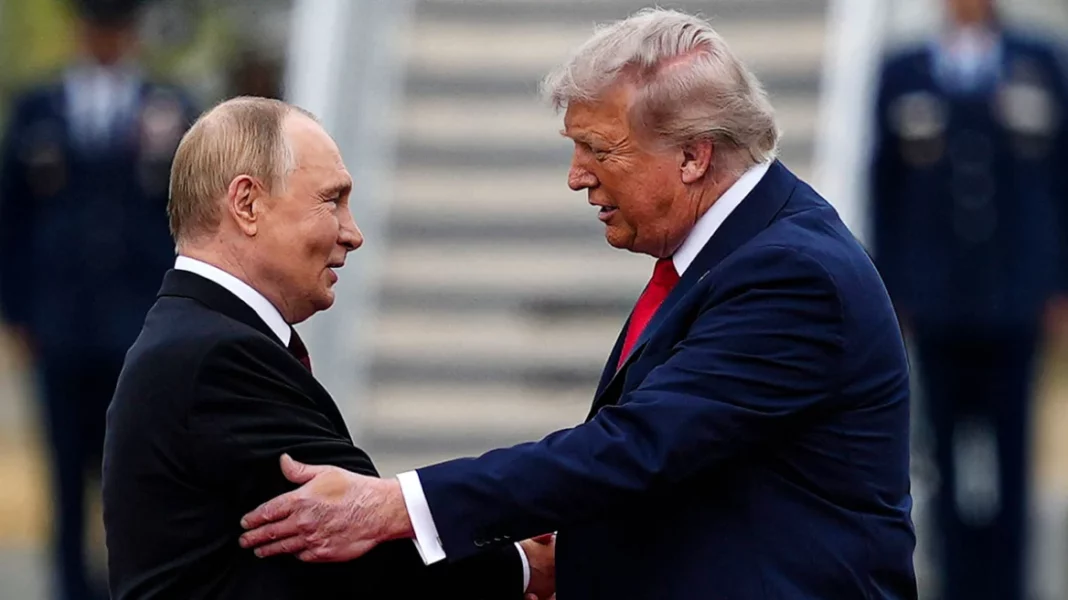 putin_trump_mk New York Times: Νέα σανίδα σωτηρίας από τον Τραμπ στον Πούτιν με σχέδιο για την επιστροφή του φυσικού αερίου στην Ευρώπη