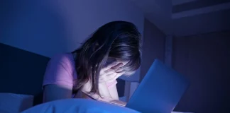 Δύο αδέλφια συνελήφθησαν για πλατφόρμα με κλεμμένες γυμνές φωτογραφίες 17.000 γυναικών στη Γαλλία Δύο αδέλφια συνελήφθησαν για πλατφόρμα με κλεμμένες γυμνές φωτογραφίες 17.000 γυναικών στη Γαλλία