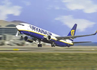 Θεσσαλονίκη: Τα… μαζεύει και φεύγει η Ryanair από το αεροδρόμιο “Μακεδονία” – Τι θα απογίνουν οι 200 εργαζόμενοι