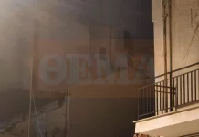 Λήξη συναγερμού στα Σεπόλια: Συνελήφθη ο άνδρας που είχε ανέβει σε ταράτσα και πετούσε κεραμίδια, βίντεο