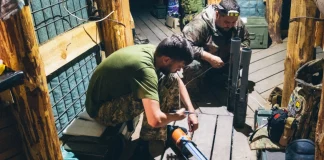 Ο Χέγκσεθ επικοινώνησε με τον Βρετανό ομόλογό του μετά την αποκατάσταση του Starlink στην Ουκρανία, δεν…