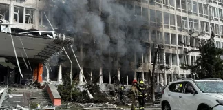 Έξι νεκροί από ρωσικές επιθέσεις στην Ουκρανία