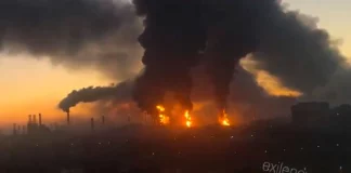 Η Ουκρανία χτύπησε το μεγαλύτερο διυλιστήριο στη Σιβηρία που προμήθευε με καύσιμα τον ρωσικό στρατό - (VIDEO)