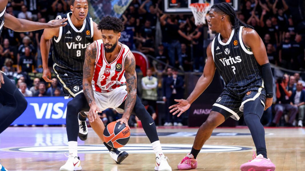 virtus_olympiakos_mk Βίρτους Μπολόνια – Ολυμπιακός 96-94: Πρώτη ήττα με τρίποντο-«μαχαιριά» του Καρ στην εκπνοή (VIDEO)