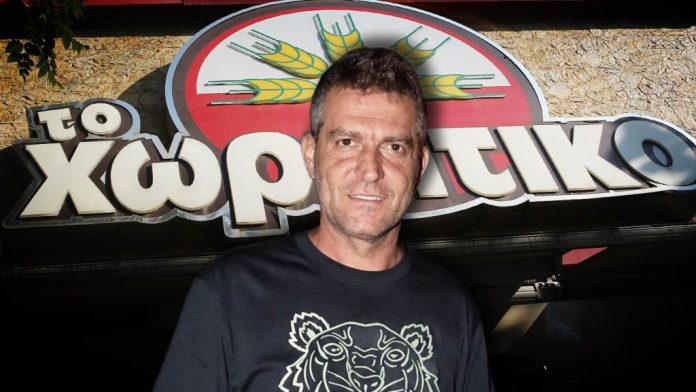 O «Mr. Χωριάτικο» τα τελευταία χρόνια ήταν χορηγός χριστουγεννιάτικων εκδηλώσεων της Ένωσης Αστυνομικών Υπαλλήλων Αθηνών