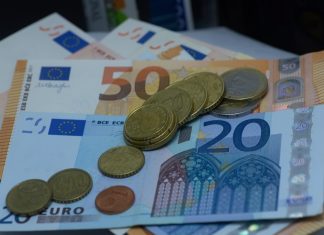 Επίδομα θέρμανσης: Πότε ξεκινούν οι αιτήσεις – Ποιοι θα πάρουν έως 1.560 ευρώ Επίδομα θέρμανσης: Πότε ξεκινούν οι αιτήσεις – Ποιοι θα πάρουν έως 1.560 ευρώ