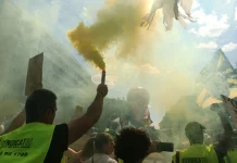 Τα Κίτρινα Γιλέκα κατεβαίνουν στους δρόμους της Γαλλίας μαζί με τους μαθητές το Σάββατο
