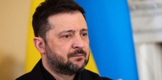 Ο Ζελένσκι σε αδιέξοδο – Κατηγορεί τις ΗΠΑ για αδράνεια: «Διαπραγματεύομαι οικονομικά projects με τη Ρωσία»
